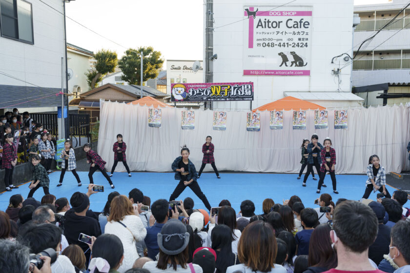 第３９回宿場まつり双子広場ステージ 中仙道武州蕨宿 宿場まつり